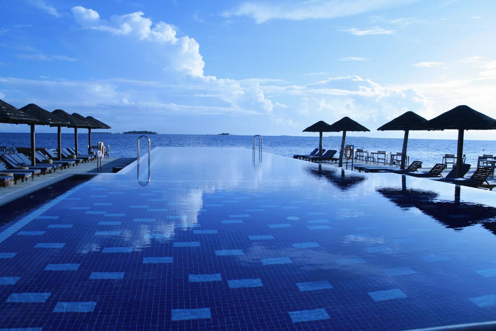 Luxury Holidays — planning moment
